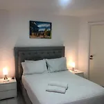 Hermoso apartaestudio a unos pasos aeropuerto